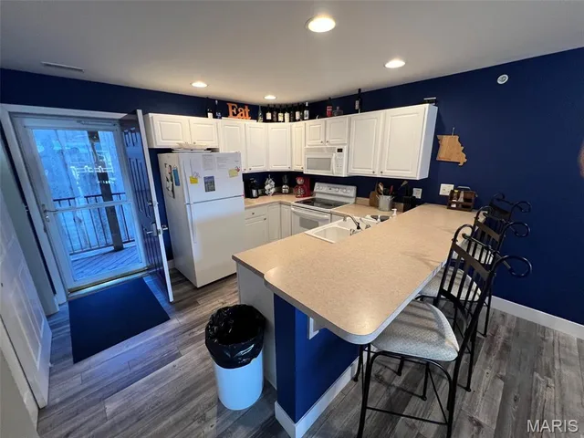 Kitchen — 600 Clearwater Camdenton Missouri real estate
