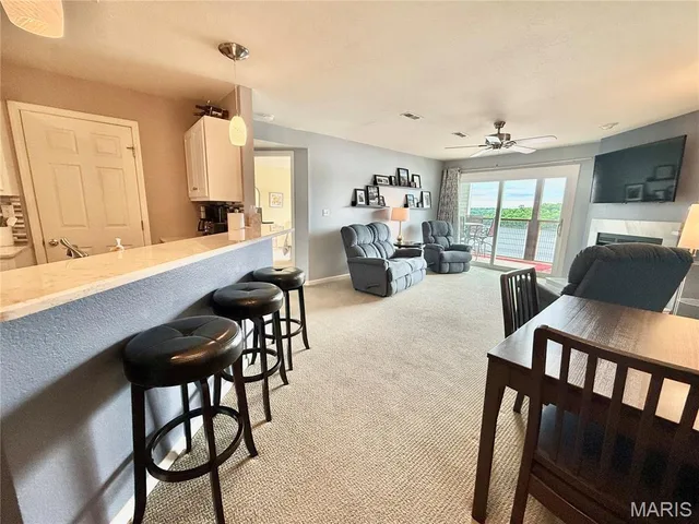 Kitchen — 222 Park Place Lane Kaiser Missouri real estate