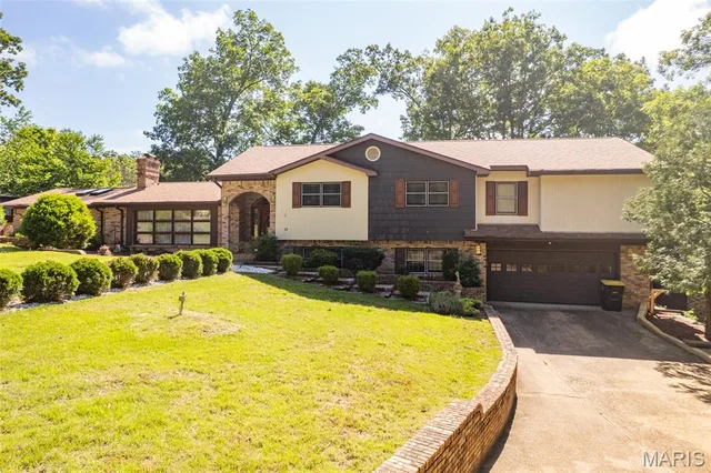 19 Fox Dr., Doniphan MO real estate