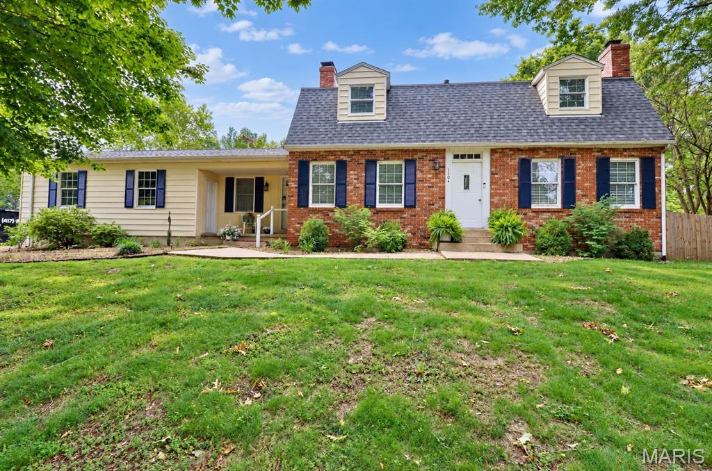 1104 Indian Creek Road Lebanon Missouri 3 bedroom 3 bathroom home for sale listed at $369,900