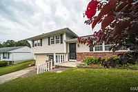 Front exterior — 8 Peachtree Lane Rolla Missouri real estate