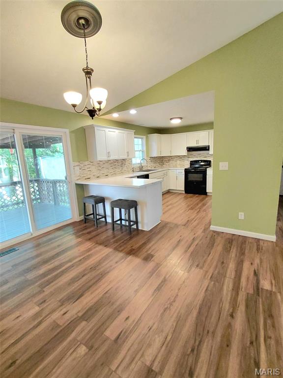 Primary bedroom — 2106 Chris Court Rolla Missouri real estate