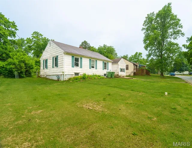 Front exterior — 1017 Morrell Avenue Rolla Missouri real estate