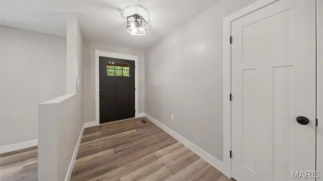 Primary bedroom — 1657 Dent County Road 2130 Rolla Missouri real estate
