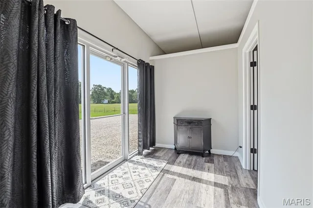 Living room — 2081 South Highway 19 Hermann Missouri real estate
