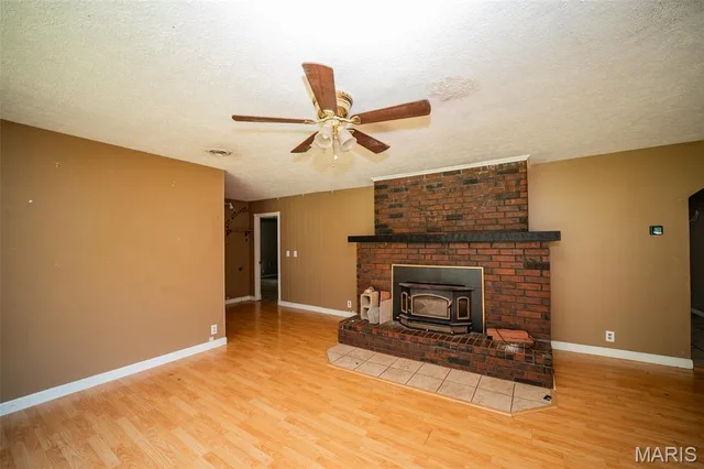 Kitchen — 9 Dogwood Drive Waynesville Missouri real estate