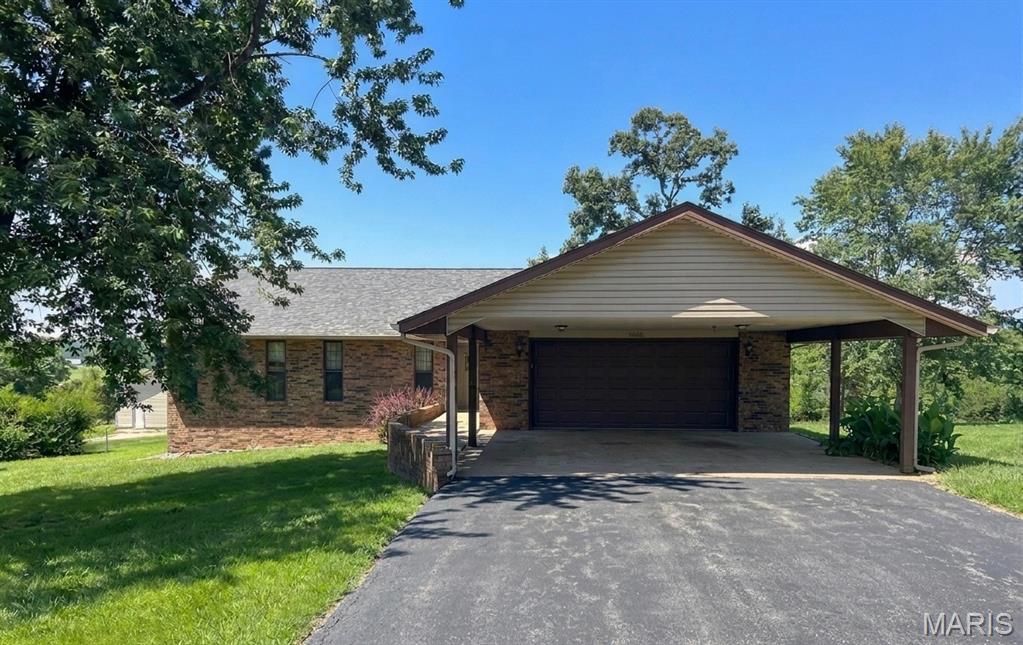 13216 Christopher Drive Rolla Missouri 3 bedroom 2 bathroom home for sale listed at $388,000