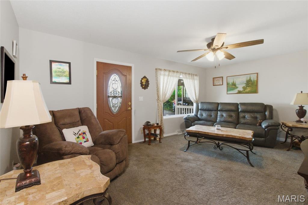 Primary bedroom — 601 Lanning Lane Rolla Missouri real estate