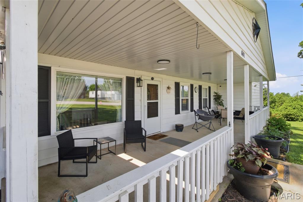 Front exterior — 601 Lanning Lane Rolla Missouri real estate