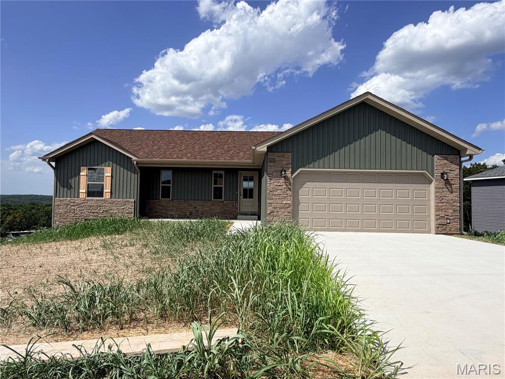 156 Teton Pass Waynesville Missouri 4 bedroom 3 bathroom home for sale listed at $349,900