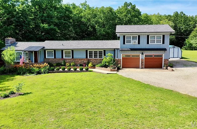 10081 County Road 5460