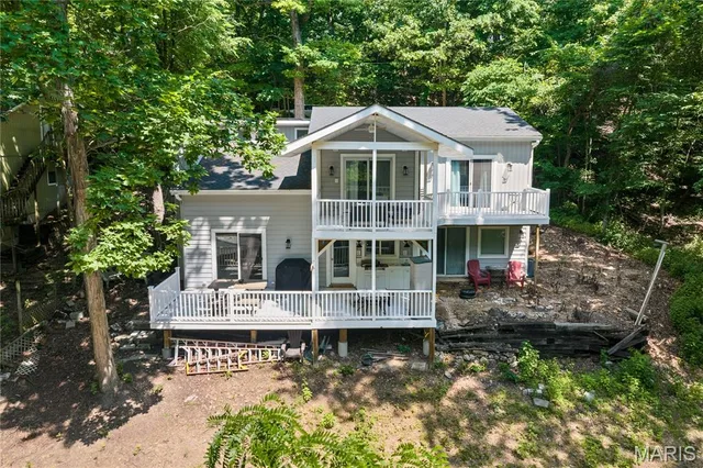 Front exterior — 48 Lake Village Road Eldon Missouri real estate