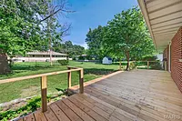 Primary bedroom — 2020 Highland Street Lebanon Missouri real estate