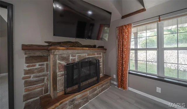 Primary bedroom — 21504 N Horizonway St Robert Missouri real estate