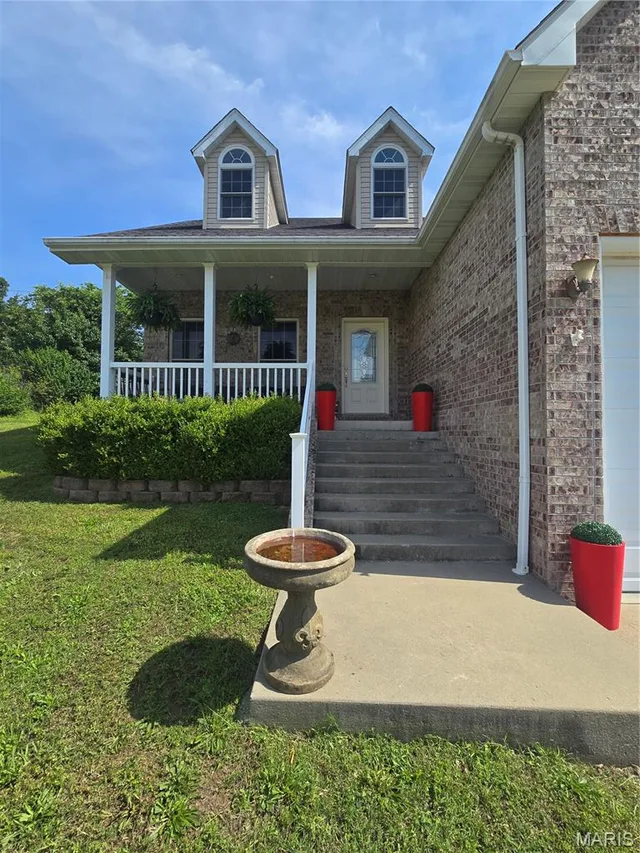 Kitchen — 116 Jared Street Waynesville Missouri real estate