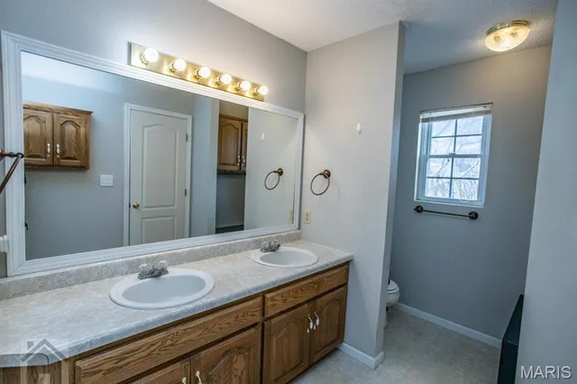 Primary bedroom — 101 Bailey Renee Court Waynesville Missouri real estate
