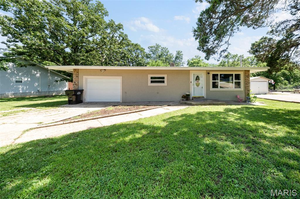 Front exterior — 310 State Route DD St James Missouri real estate
