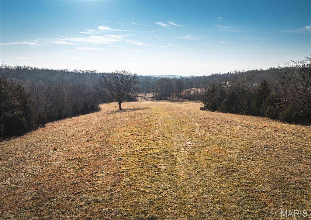 000 Trachsel Ln Holts Summit Missouri home for sale listed at $354,000