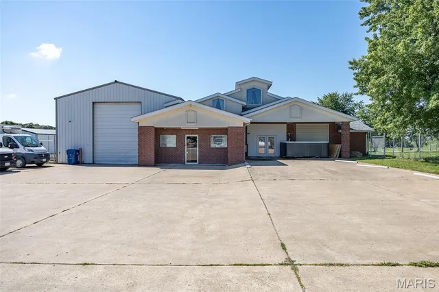 Living room — 20750 Ostrich Lot#3 Drive Lebanon Missouri real estate
