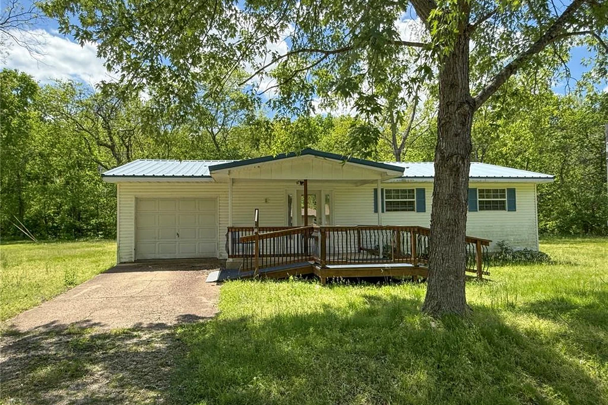 12660 Beaver Manor Rd Rolla Missouri 3 bedroom 2 bathroom home for sale listed at $149,900