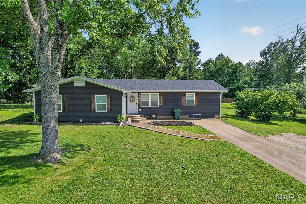 421 Harris Lane
