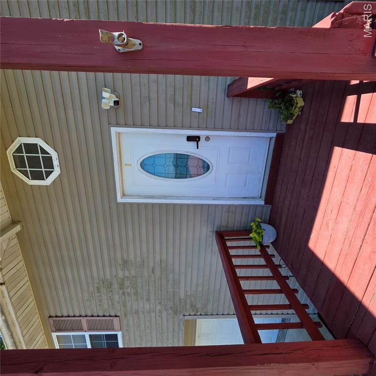 Primary bedroom — 22245 Target Lane St Robert Missouri real estate
