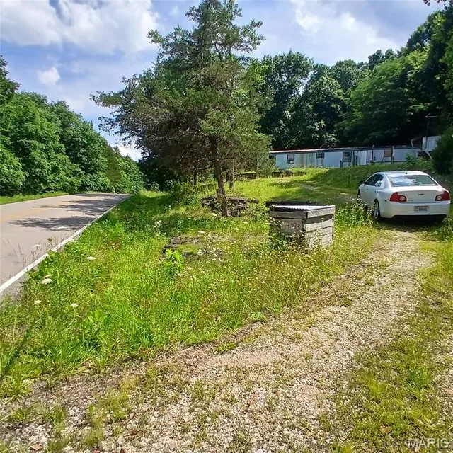 Primary bedroom — 14773 Highway E Arcadia Missouri real estate