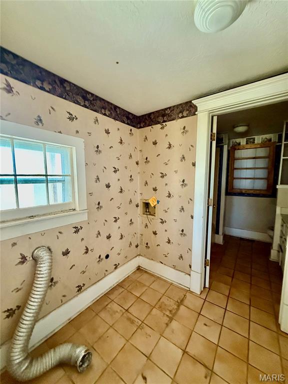 Primary bedroom — 26474 Falcon Road Lebanon Missouri real estate