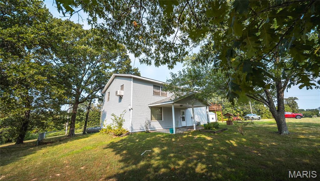 21195 Highway 28 Dixon Missouri 3 bedroom 2 bathroom home for sale listed at $230,000