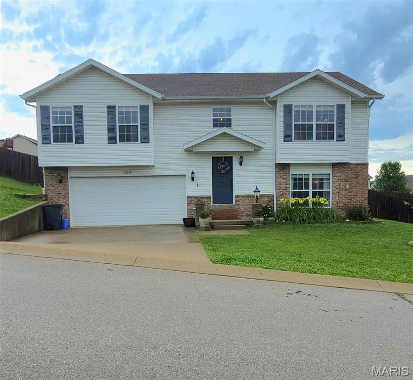 100 Mary Catherine, Waynesville MO