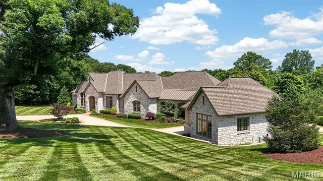 Front exterior — 262 Dietrich Road Ballwin Missouri real estate