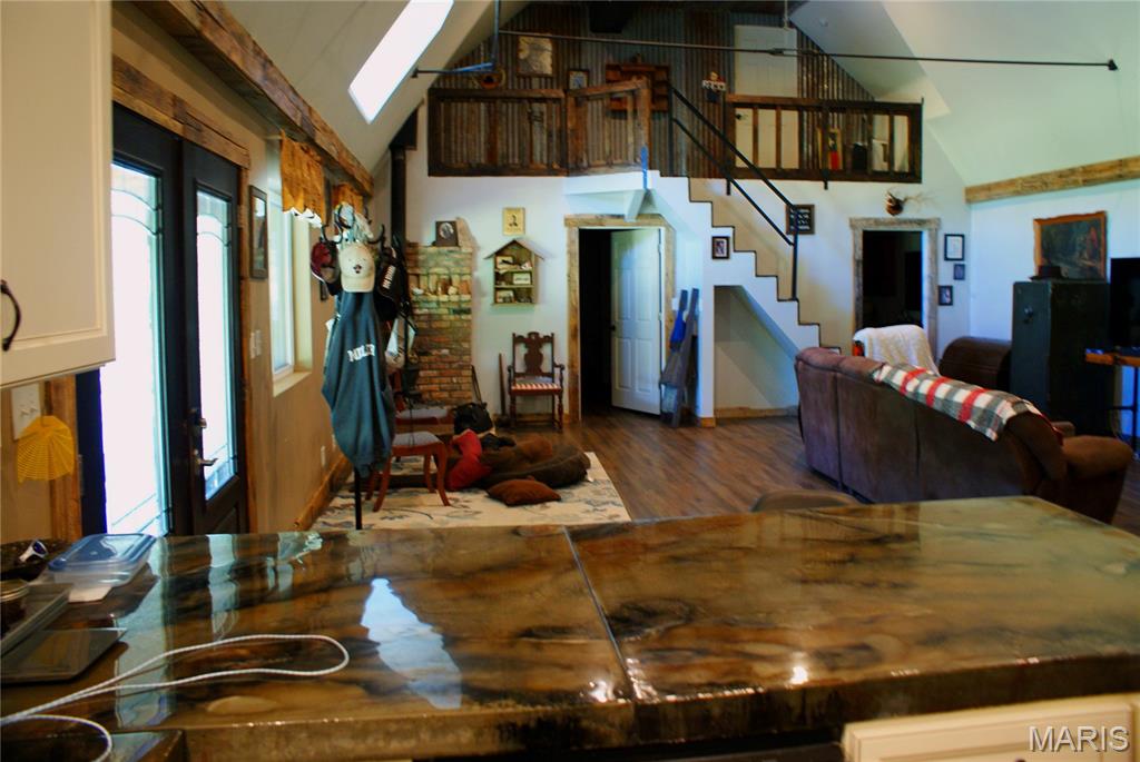 Photo 17