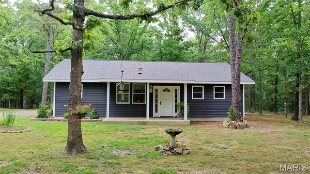 22711 Center Valley Road, Hartshorn MO