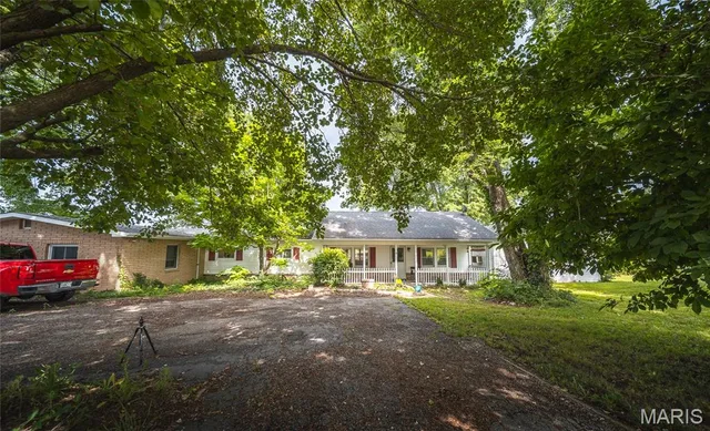 Front exterior — 5258 Hwy 68 Salem Missouri real estate