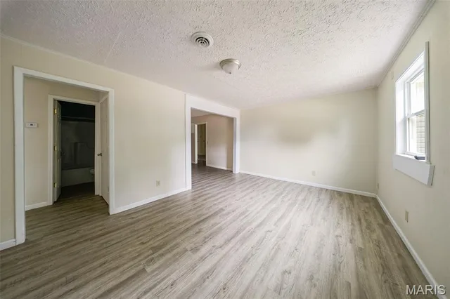 Living room — 15020 Hackney Drive St Robert Missouri real estate