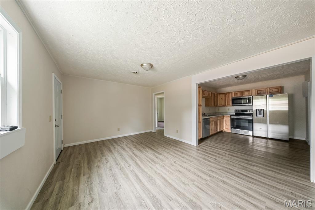 Primary bedroom — 15020 Hackney Drive St Robert Missouri real estate