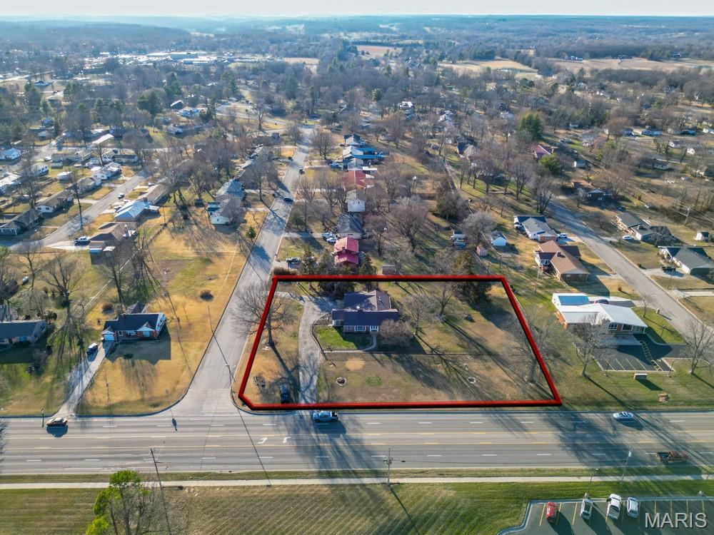 Kitchen — 837 NORTH HIGHWAY 5 Lebanon Missouri real estate