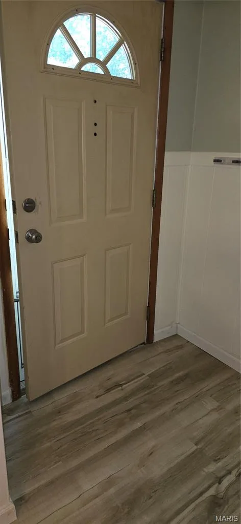 Primary bedroom — 8 Redbud Lane Rolla Missouri real estate