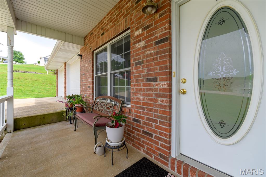 Primary bedroom — 160 Sawmill Road St Robert Missouri real estate