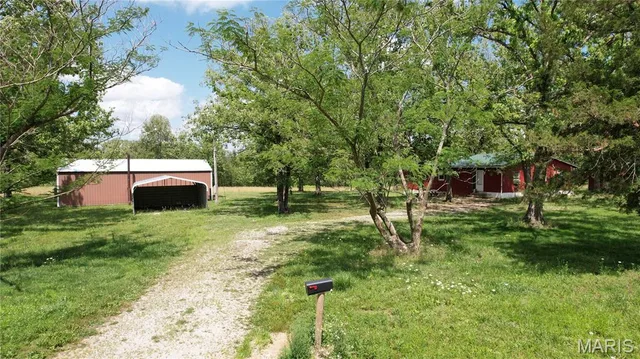 Kitchen — 53 Wagon Wheel Road Conway Missouri real estate