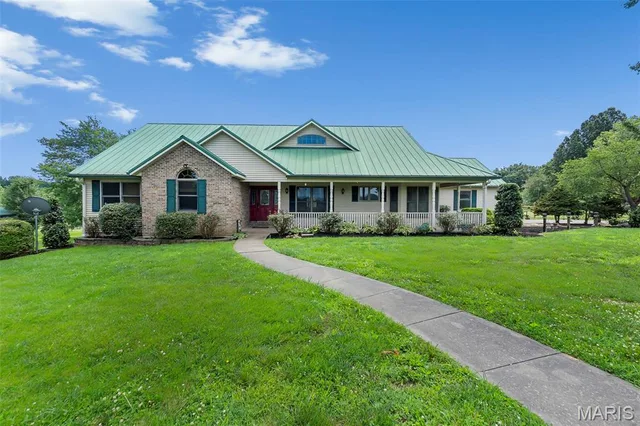 3071 County Road 439, Jackson MO real estate