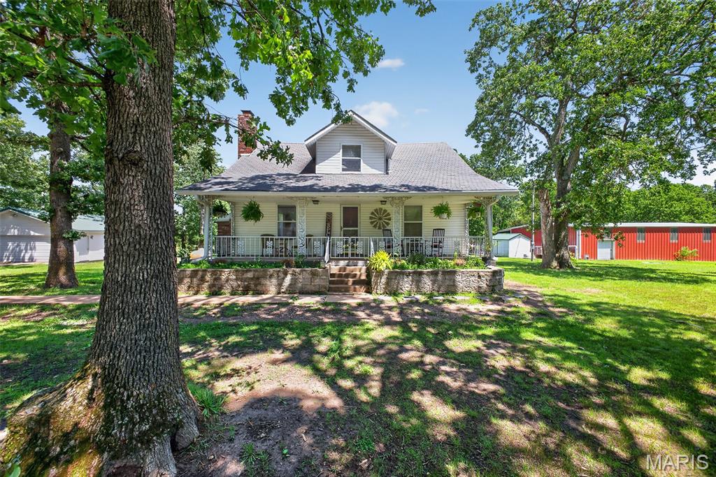 25676 Highway Yy Lebanon Missouri 4 bedroom 2 bathroom home for sale listed at $389,900