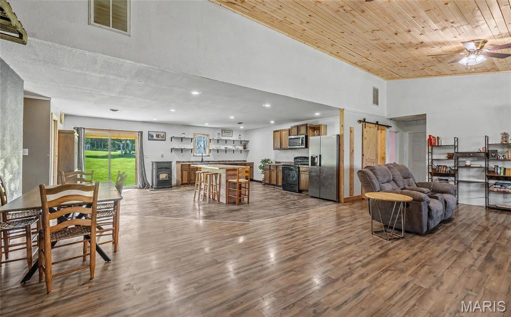 Kitchen — 11875 County Road 5220 Rolla Missouri real estate