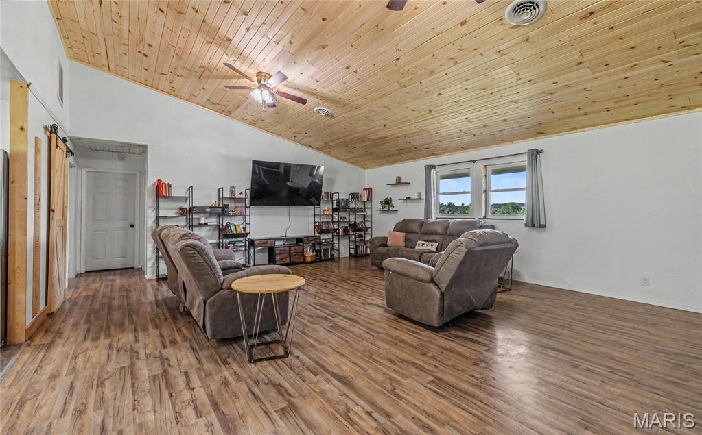 Primary bedroom — 11875 County Road 5220 Rolla Missouri real estate
