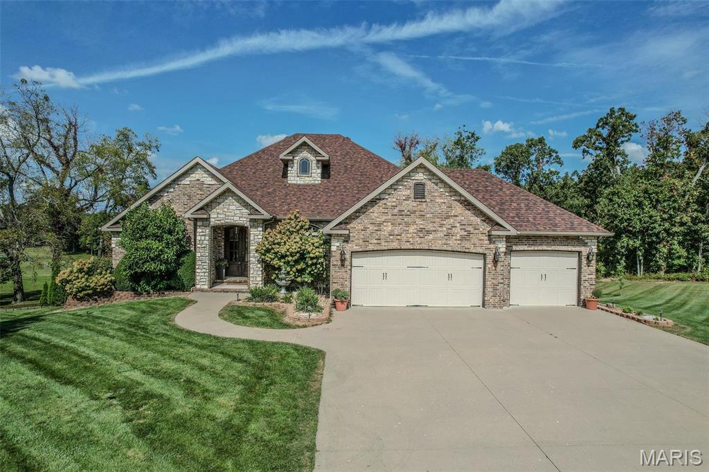 959 Cobblestone Ct, Lebanon MO