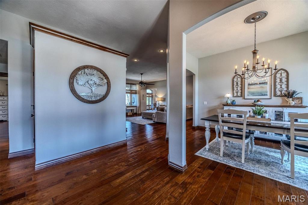 Primary bedroom — 959 Cobblestone Ct Lebanon Missouri real estate