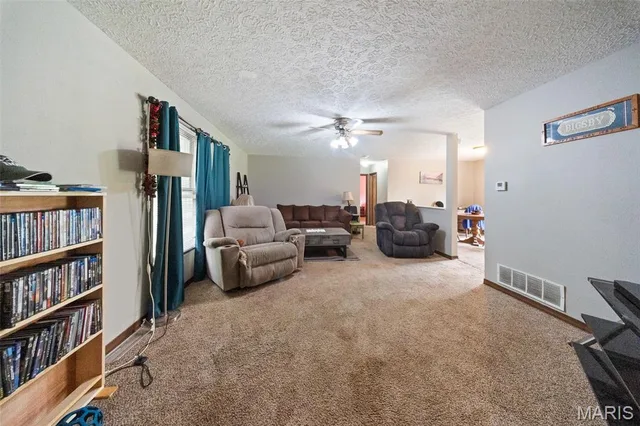 Kitchen — 13070 Private Drive 8505 Newburg Missouri real estate