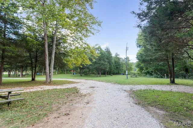 Kitchen — 628 County Road 200 Lesterville Missouri real estate