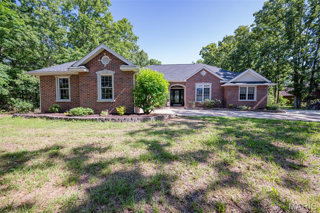 12033 Oak Meadow Drive Rolla Missouri 4 bedroom 4 bathroom home for sale listed at $489,000