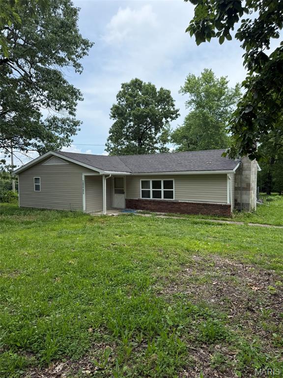 Front exterior — 26485 Stone Road Richland Missouri real estate
